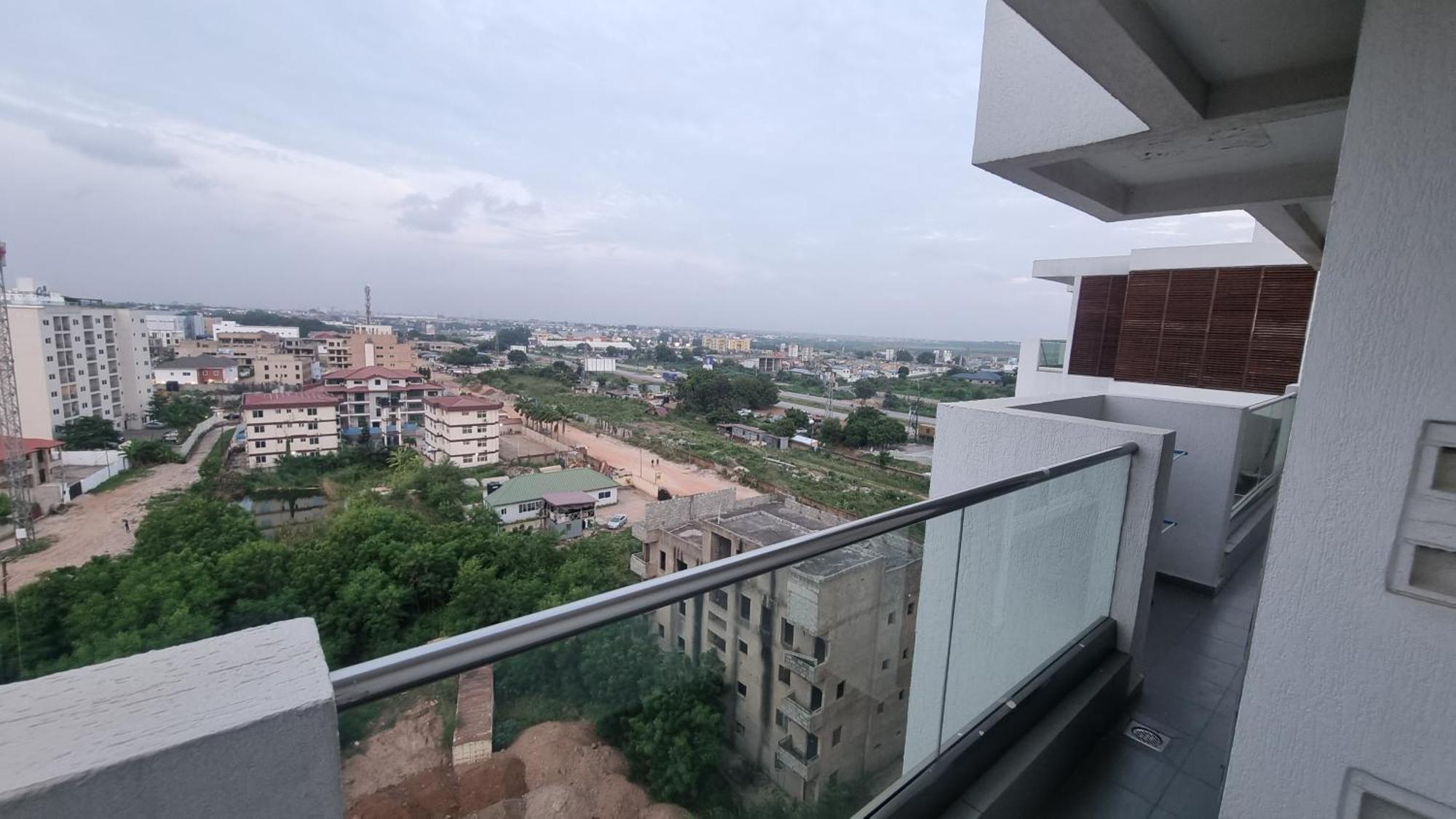 The Gallery Luxury Suites Cpg East Legon Exterior photo